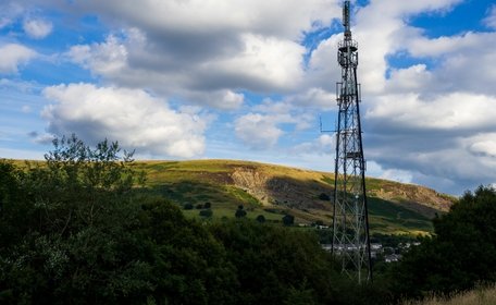 Balancing connectivity and development: The challenges of temporary telecoms mast siting