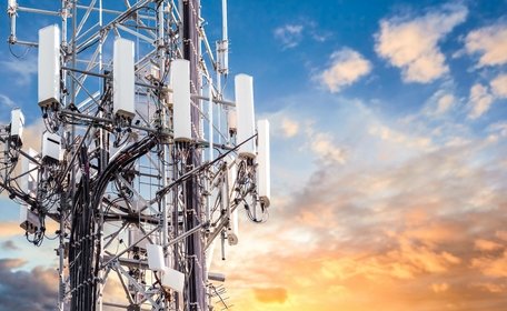 Selling your telecoms site: Opportunities, risks, and 7 steps to take before you commit