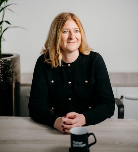 Sarah DeRenzy-Tomson