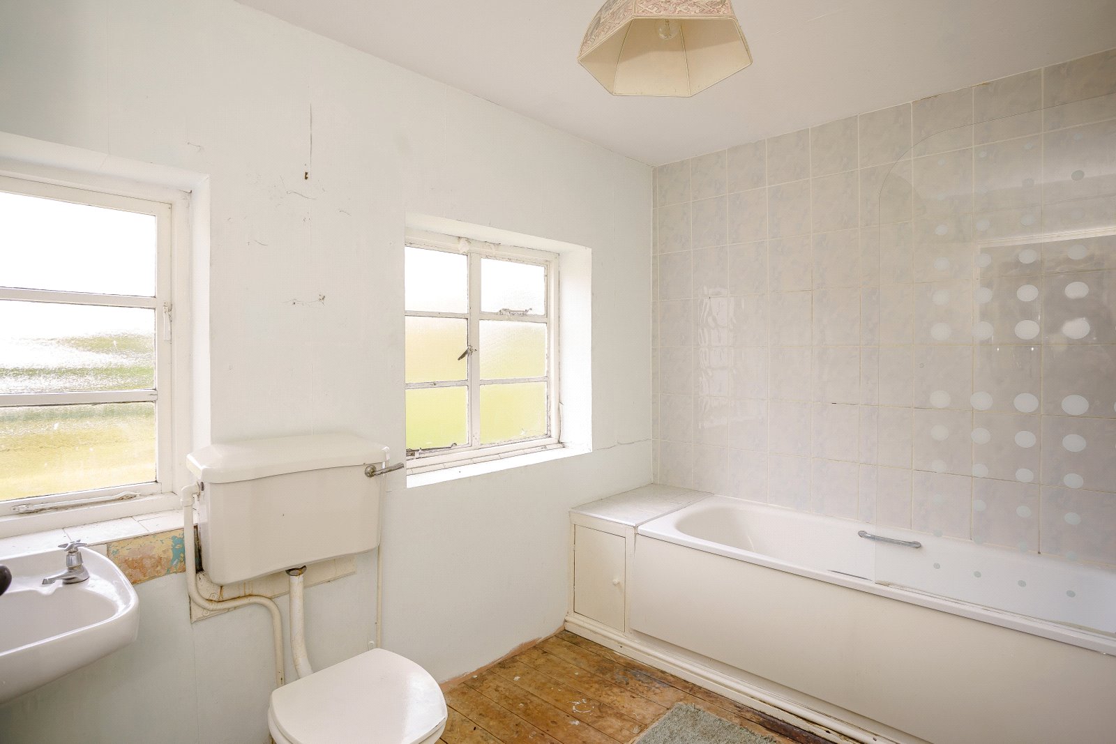 House for sale in Chorlton Lane, Cuddington, Malpas, Cheshire, SY14