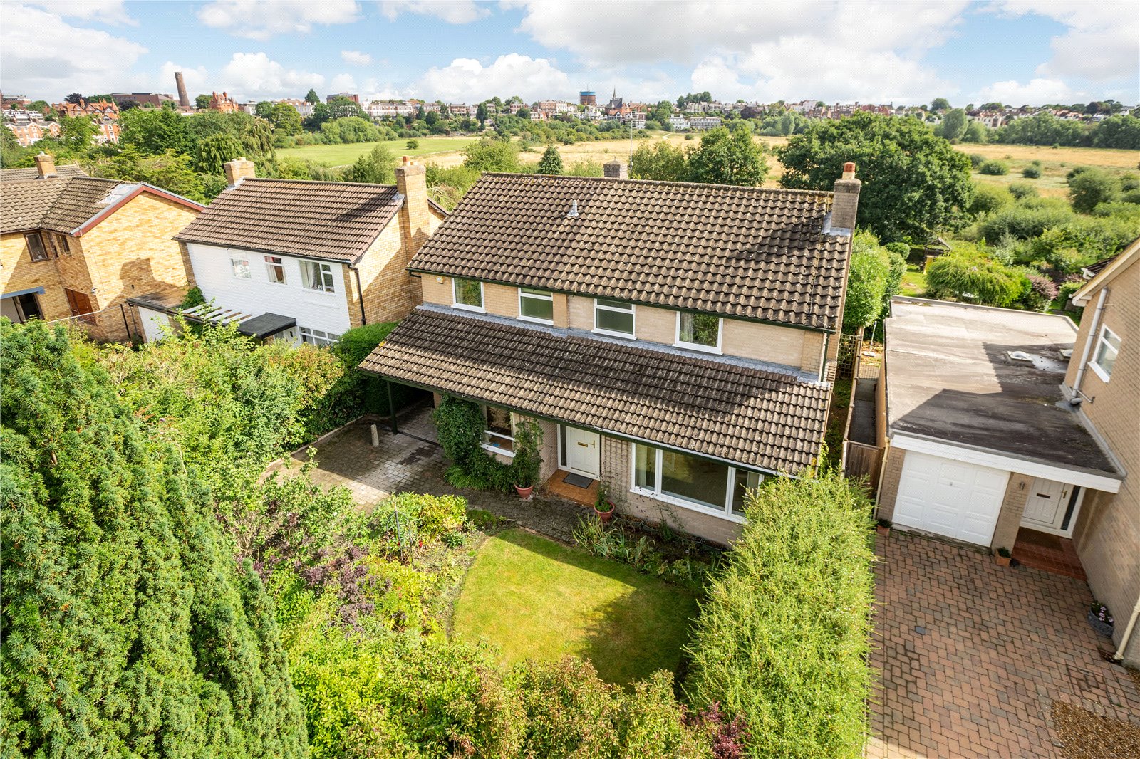 House for sale in Elizabeth Crescent, Chester, Cheshire, CH4 Fisher