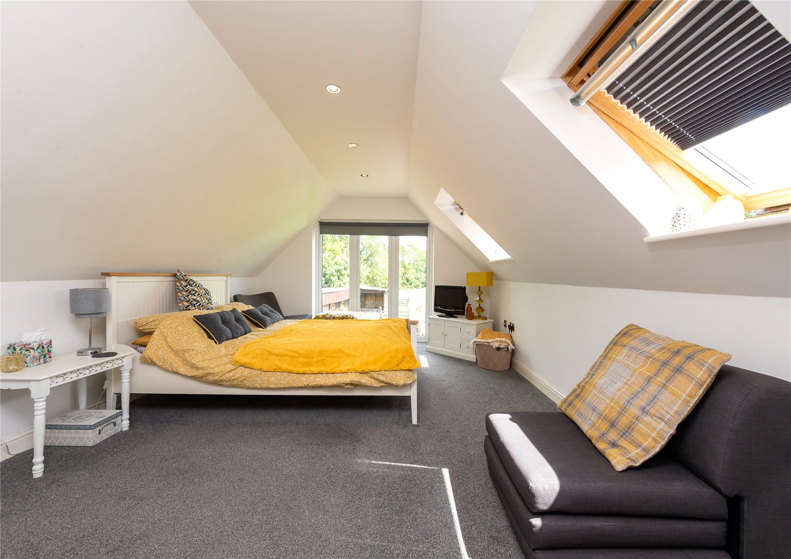 Bungalow,land for sale in Goosehill, Broughton Green, Droitwich