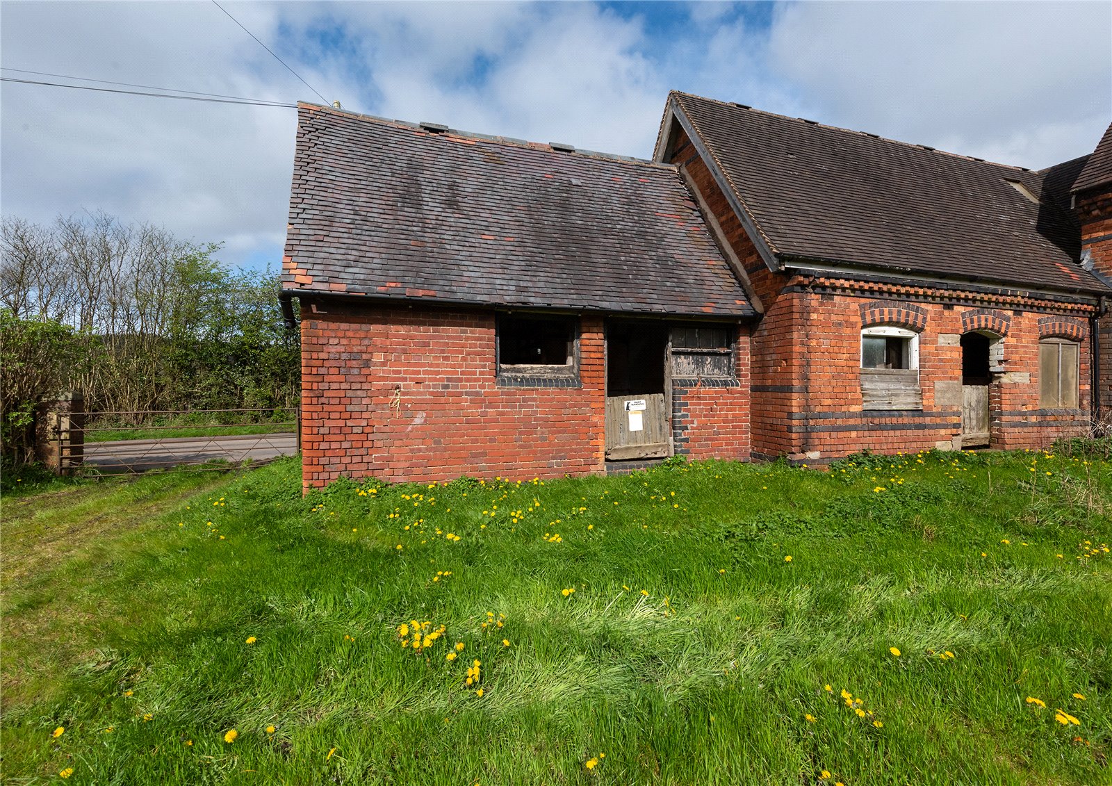 Building plot for sale in Fieldhouse Lane, Romsley, Halesowen