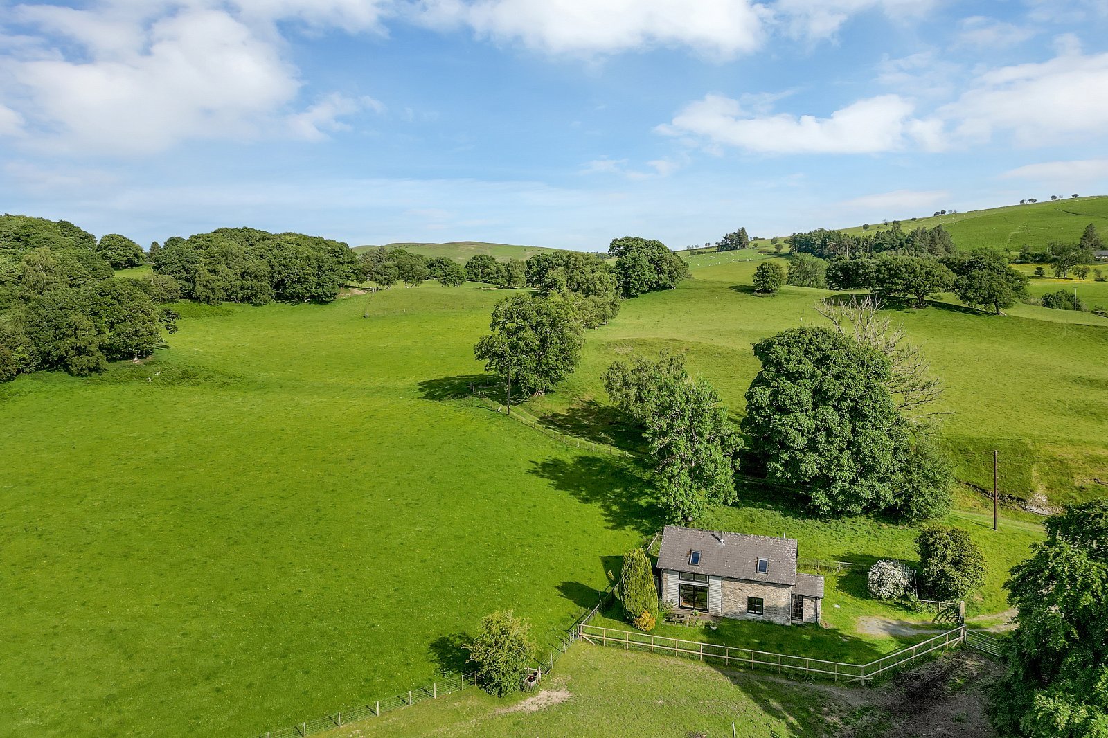 detached house for sale Llanynis